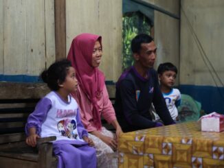 Gubernur Jawa Tengah Ahmad Luthfi meninjau rumah tidak layak huni milik Hartato di Susukan, Semarang, dan memastikan bantuan perbaikan RTLH Rp20 juta agar layak huni dan sehat.