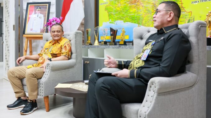 Gubernur Jateng Ahmad Luthfi perkuat pencegahan narkoba dengan hibah Rp1,5 miliar untuk BNNP, fokus di Semarang dan Solo sebagai zona rawan narkotika.