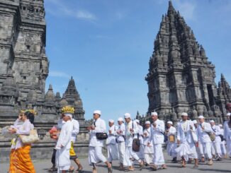 Sekitar 35 ribu umat Hindu dari berbagai daerah akan mengikuti Tawur Agung Kesanga Nasional 2026 di Candi Prambanan pada 18 Maret, jelang Hari Raya Nyepi Saka 1948.
