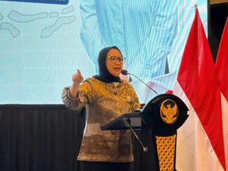 BGN menanggapi klaim PDIP bahwa Rp223 T dana MBG diambil dari anggaran pendidikan. Pemerintah tegaskan anggaran pendidikan 2026 justru naik, bukan dipotong.