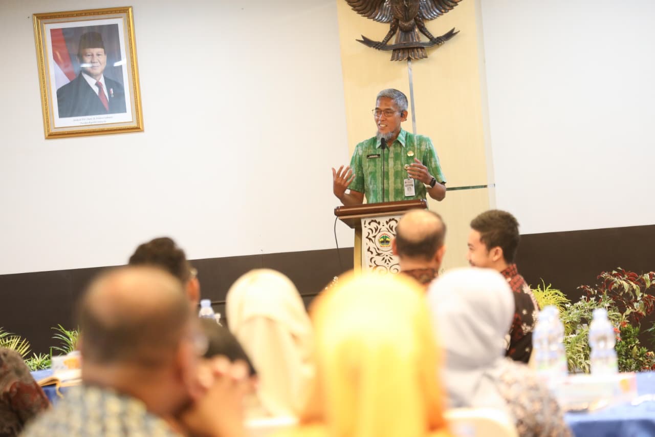Sekda Jateng Sumarno menegaskan Inspektorat harus menjadi benteng pertama antikorupsi dan berintegritas tinggi dalam mengawasi OPD di Jawa Tengah.