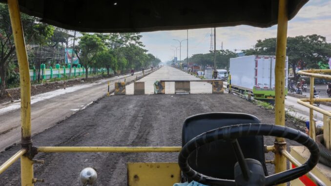 Pemprov Jateng buka posko terpadu H-8 hingga H+7 dan siapkan mudik gratis bus serta kereta untuk 17,7 juta pemudik Lebaran 2026 di Jawa Tengah.