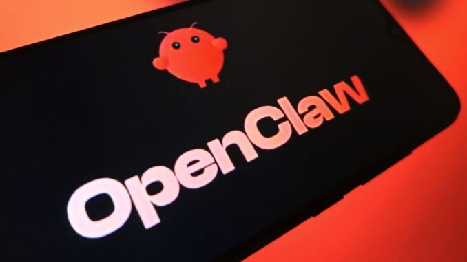 Larangan OpenClaw AI di China diperketat, pemerintah menutup akses OpenClaw di bank dan instansi negara karena risiko keamanan data dan ancaman terhadap infrastruktur penting. Larangan OpenClaw AI di China diperketat, pemerintah menutup akses OpenClaw di bank dan instansi negara karena risiko keamanan data dan ancaman terhadap infrastruktur penting.