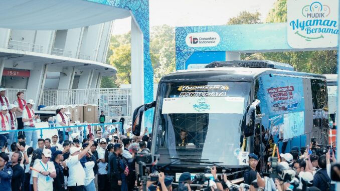 PT Aviasi Pariwisata Indonesia (InJourney) memberangkatkan 2.418 peserta melalui Program Mudik Gratis Bersama BUMN 2026, wujud nyata kepedulian BUMN terhadap masyarakat jelang Lebaran.
