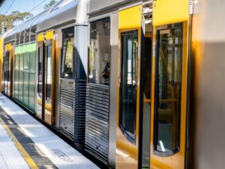Krisis BBM, dua negara bagian Australia gratiskan transportasi di Victoria dan Tasmania untuk ringankan biaya hidup jutaan warga.