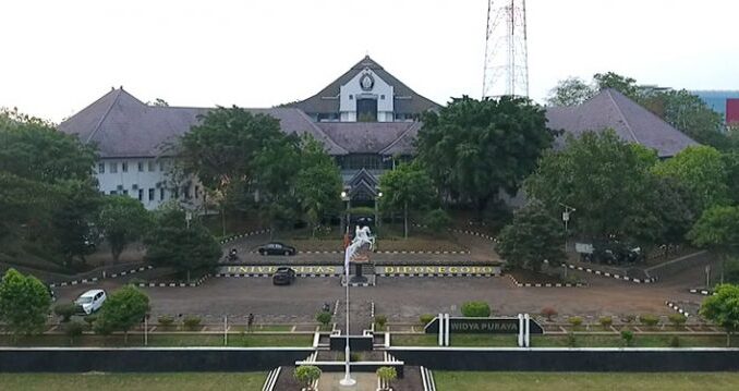 Pendaftaran SBUB Undip 2026 resmi dibuka hingga 29 April. Cek syarat, cara daftar, jadwal seleksi, dan biaya pendaftaran lengkap di sini. Pendaftaran SBUB Undip 2026 resmi dibuka hingga 29 April. Cek syarat, cara daftar, jadwal seleksi, dan biaya pendaftaran lengkap di sini.