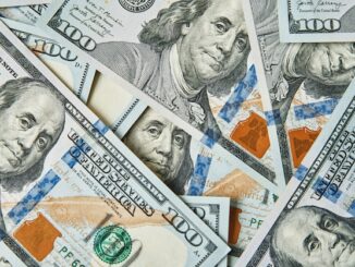 Utang global mencapai USD 353 triliun. Investor mulai kurangi obligasi AS dan beralih ke Jepang serta Eropa. Simak analisis terbaru IIF.