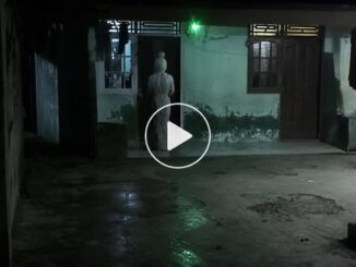 Ilustrasi, Viral pocong begal di Jawa Tengah dipastikan hoaks. Polisi ungkap fakta hasil patroli siber dan imbau masyarakat tetap tenang.
