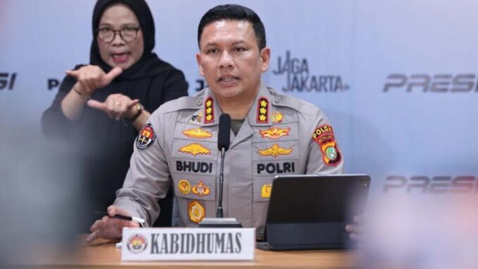 Viral model Ansy Jan De Vries dibegal di Kebon Jeruk, Polda Metro Jaya belum temukan data korban di RS Sumber Waras. Viral model Ansy Jan De Vries dibegal di Kebon Jeruk, Polda Metro Jaya belum temukan data korban di RS Sumber Waras.