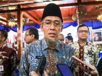 Pemkab dan Pemkot di Jateng bersinergi mendorong pariwisata berkelanjutan dan ekonomi syariah 2027 demi peningkatan ekonomi daerah.