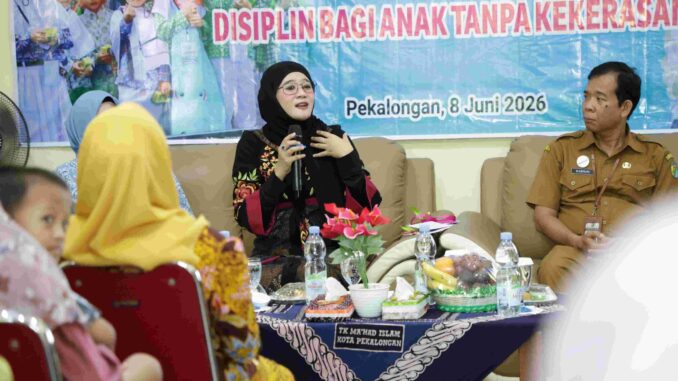 Nawal Yasin mengingatkan pentingnya peran orang tua dalam menjaga kesehatan mental anak di tengah disrupsi teknologi digital yang serba instan.