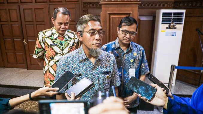 Pemprov Jateng usulkan 1000 formasi CPNS 2026, mayoritas tenaga kesehatan seperti dokter spesialis dan perawat untuk tingkatkan layanan publik.