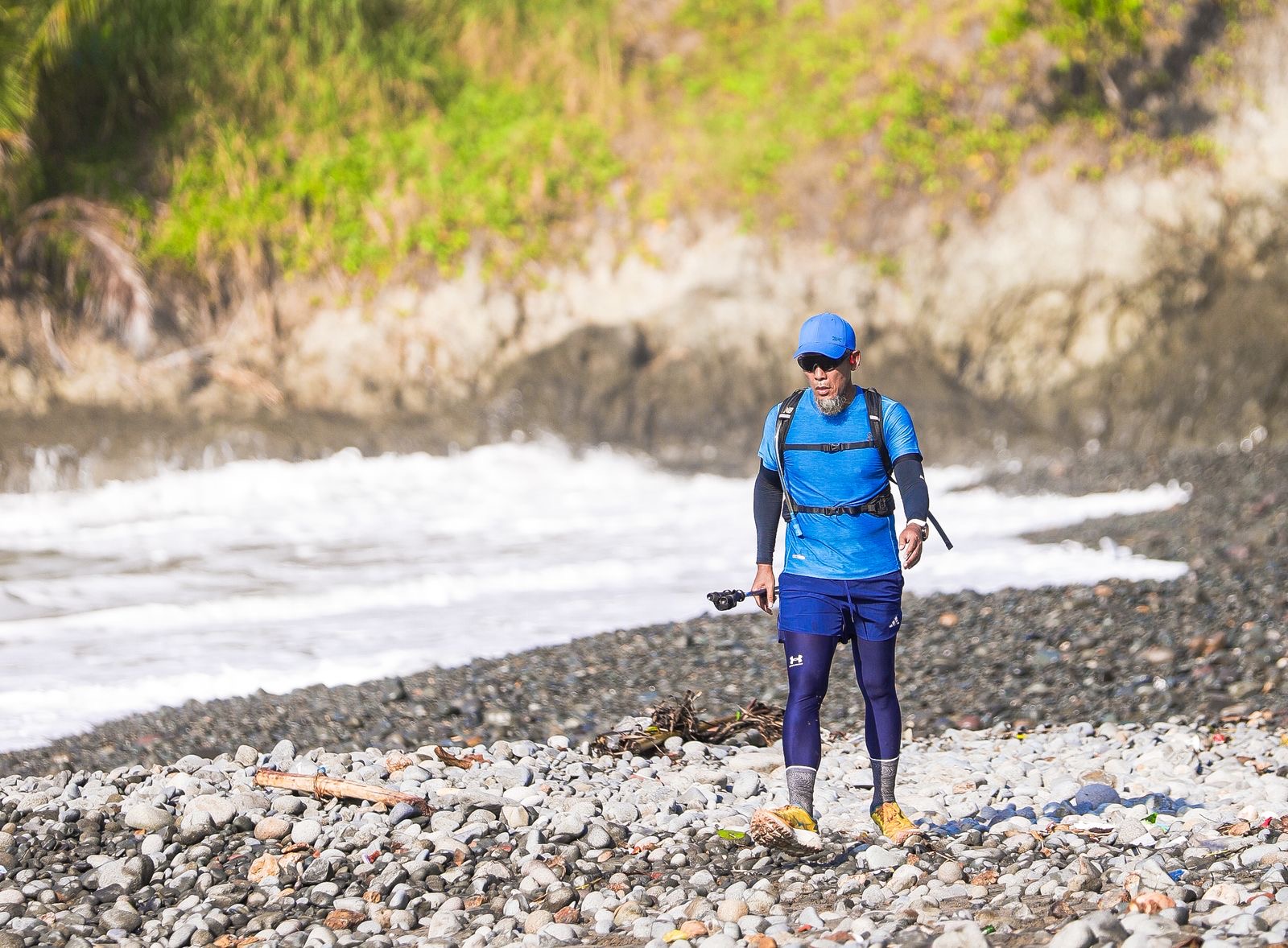 Kebumen Geopark Trail Run (KGTR) 2026 diikuti 1.500 pelari, menyuguhkan rute unik pantai, perbukitan, sungai hingga gua dan berdampak ekonomi hingga Rp1,5 miliar.