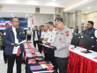 Polda Jateng bersama FBI ungkap sindikat penipuan siber internasional bermodus investasi crypto di Sukoharjo dengan kerugian Rp41 miliar.