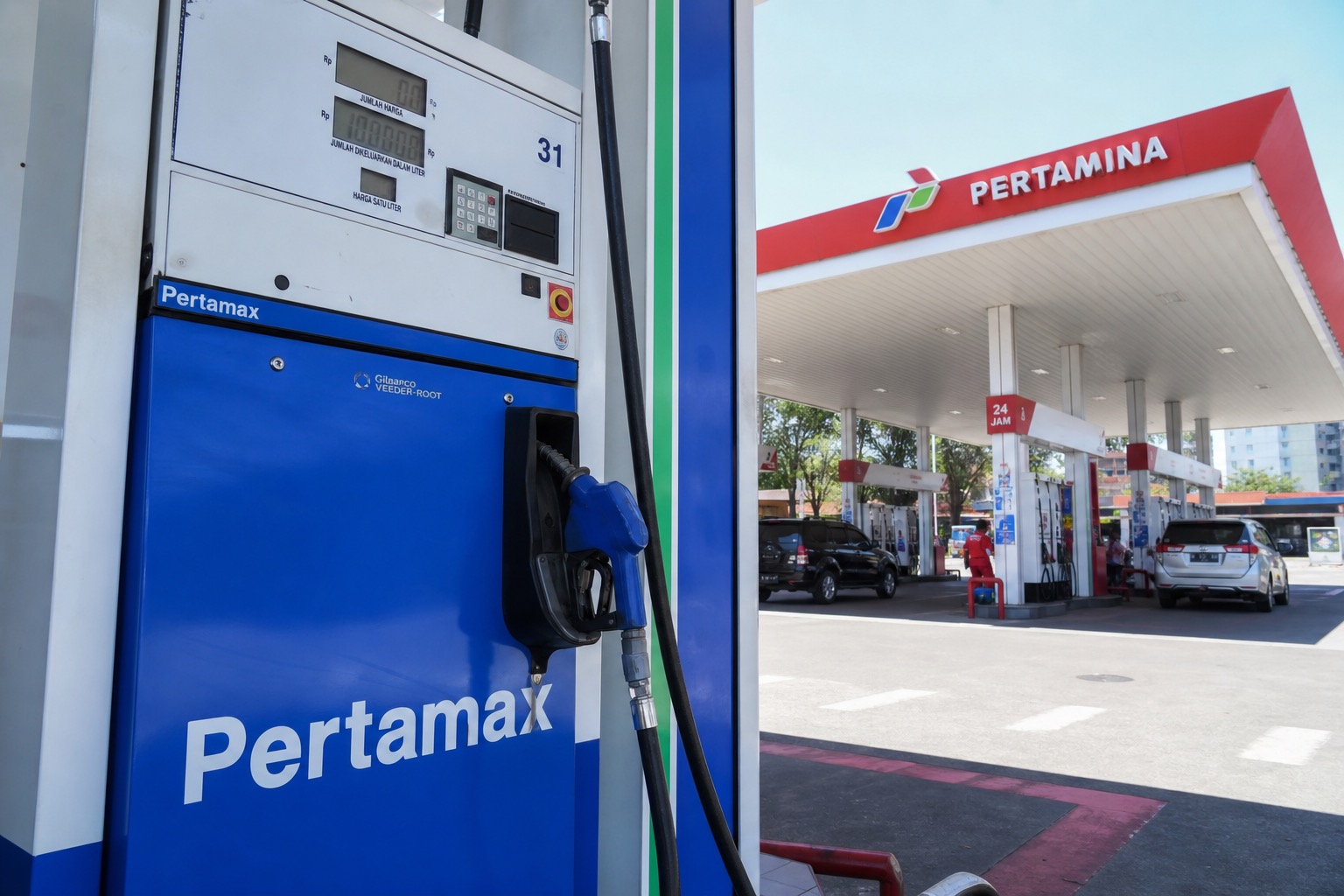 Ilustrasi, Harga Pertamax naik menjadi Rp16.250 per liter per 10 Juni 2026. Simak daftar lengkap harga BBM terbaru Pertamina di sini.