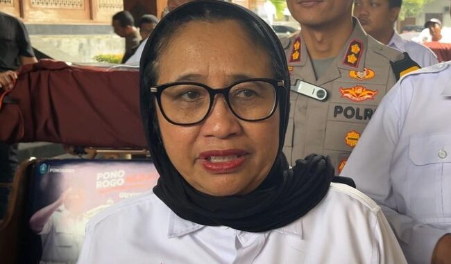 BGN tata ulang program makan bergizi gratis. Sekolah elite dievaluasi, fokus dialihkan ke daerah 3T dan penerima yang benar-benar membutuhkan.