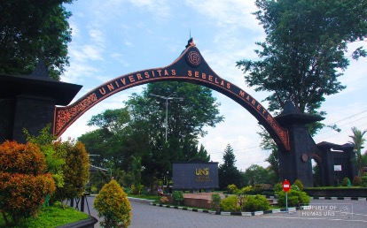 Daftar universitas terbaik Jateng dan DIY versi THE WUR 2026. UNS ungguli UGM, berikut 10 kampus terbaik lengkap dengan peringkat dunia dan skor. Daftar universitas terbaik Jateng dan DIY versi THE WUR 2026. UNS ungguli UGM, berikut 10 kampus terbaik lengkap dengan peringkat dunia dan skor.