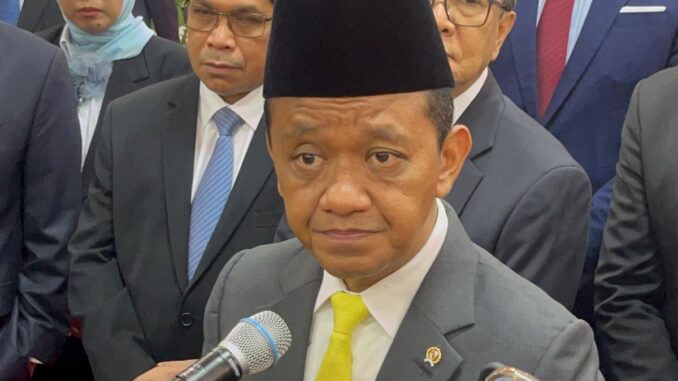 Pemerintah menargetkan produksi tabung CNG 3 kg mulai Juli 2026 sebagai pengganti LPG subsidi, dengan uji keamanan ketat dan tanpa perlu ganti kompor.