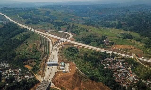Tol Bocimi Padalarang resmi masuk PSN Prabowo. Proyek tol Bogor-Sukabumi hingga Bandung ini diproyeksikan mempercepat konektivitas dan memangkas waktu tempuh.