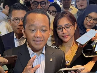 Pemerintah turunkan harga gas LNG jadi US$13 per MMBTU dari US$23, kebijakan Bahlil Lahadalia ini untuk menjaga industri dan cegah PHK.