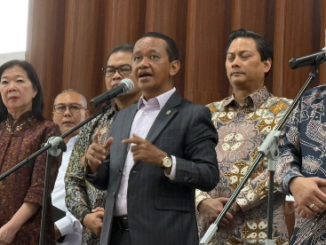 Menteri ESDM Bahlil Lahadalia ajak perguruan tinggi dukung program E20 berbasis bioetanol untuk kurangi impor BBM dan percepat energi terbarukan.