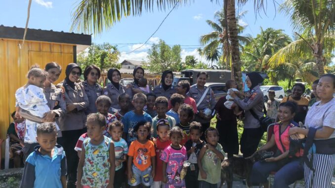 Polres Biak Numfor bergerak cepat melakukan trauma healing pasca ledakan Pasar Ikan Biak untuk memulihkan kondisi psikologis warga yang terdampak.