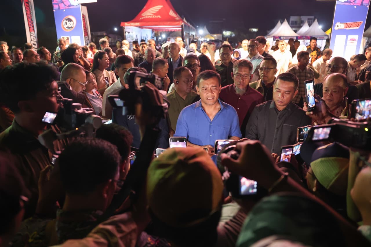 Jateng Fair 2026 resmi dibuka di PRPP Semarang oleh Gubernur Ahmad Luthfi. Pameran inovasi, UMKM, dan hiburan gratis digelar hingga 5 Juli 2026.