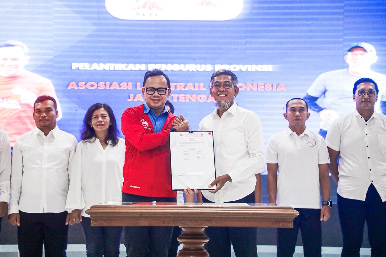 Sekda Sumarno resmi pimpin ALTI Jawa Tengah 2025-2029, targetkan event trail run di seluruh kabupaten untuk dorong wisata dan PAD.