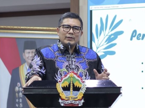 DPRD Jateng minta pemerintah prioritaskan nasib 1.814 guru honorer Jawa Tengah meski ada efisiensi anggaran dan pemotongan dana TKD.