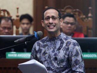 Jaksa Heran Klaim Nadiem Makarim soal penghematan Rp 3,9 triliun dalam pengadaan Chromebook. Fakta sidang justru mengungkap dugaan kerugian negara.
