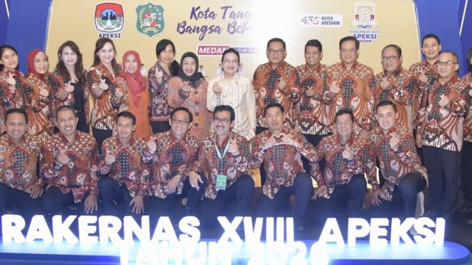 Semarang mencatat kemandirian fiskal tertinggi kategori kota se-Indonesia dan ditetapkan sebagai Transformer City berkat rasio PAD serta tren pendapatan daerah yang terus menguat.