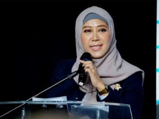 Menteri Kemkomdigi menjelaskan kerja sama dengan Meta untuk menekan spam judi online di media sosial.
