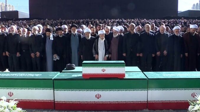 Prosesi Pemakaman Khamenei di Teheran