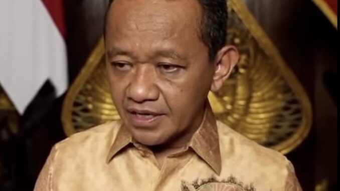 Program solar Rp15 ribu untuk nelayan kapal 30-200 GT disiapkan pemerintah dengan subsidi Rp3.600 per liter dan pengawasan ketat distribusi.