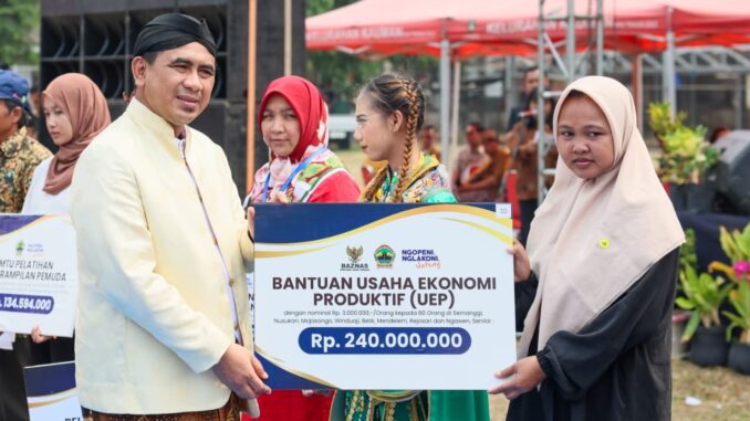 Pemprov Jateng menguji model baru pengentasan kemiskinan berbasis pemberdayaan pemuda. Sebanyak 8 desa/kelurahan disasar untuk dorong kemandirian ekonomi.