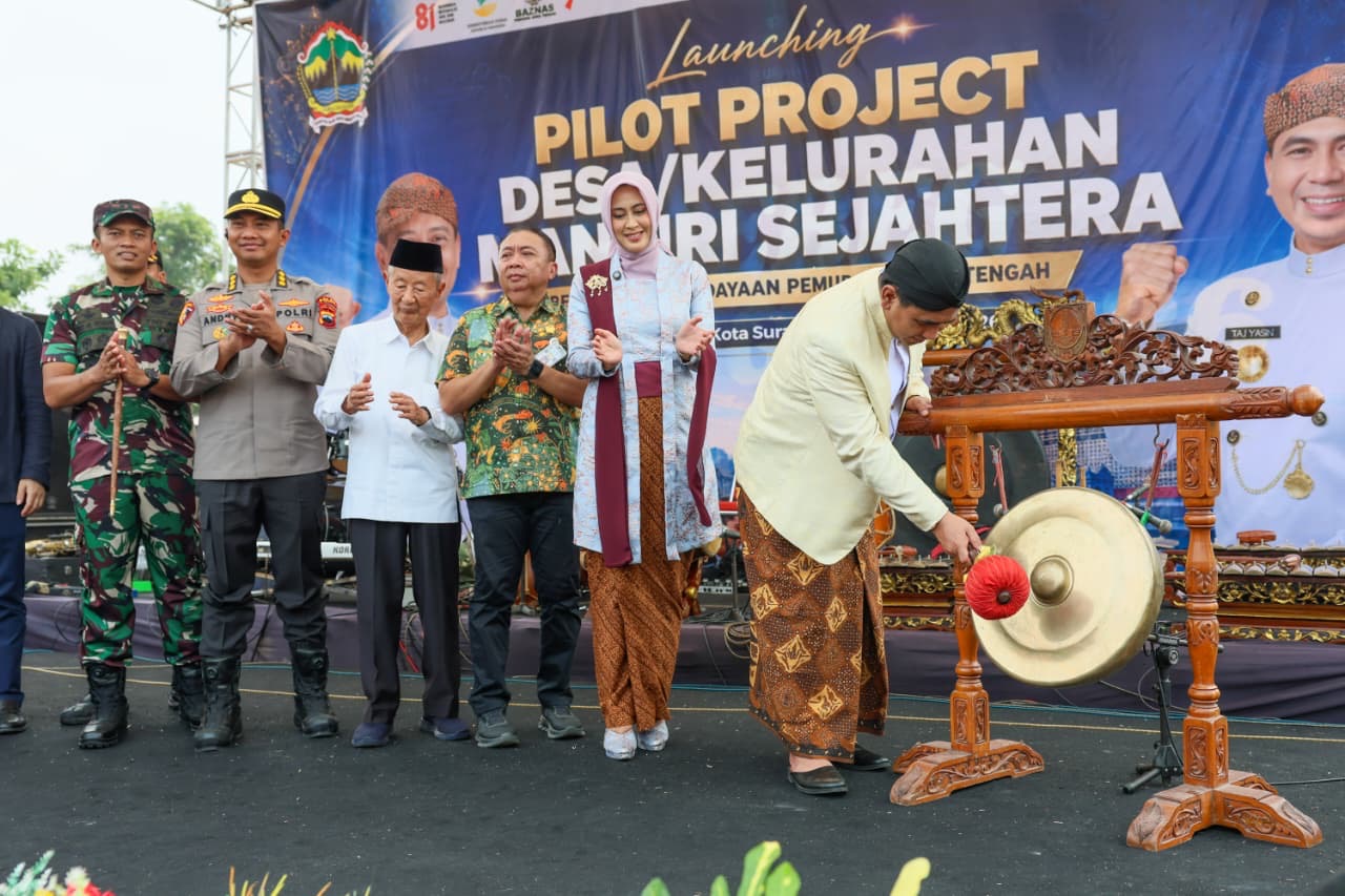 Pemprov Jateng menguji model baru pengentasan kemiskinan berbasis pemberdayaan pemuda. Sebanyak 8 desa/kelurahan disasar untuk dorong kemandirian ekonomi.