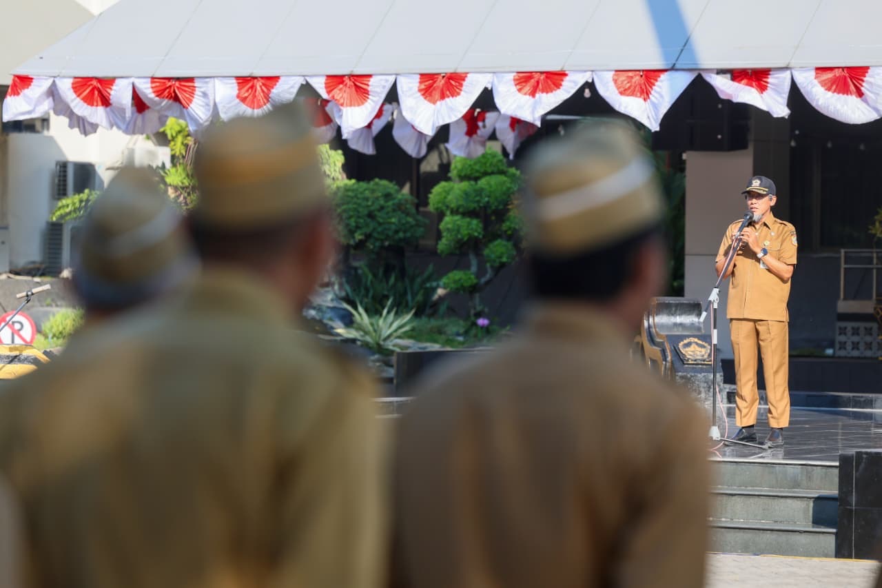 Sekda Jateng Sumarno mengajak seluruh ASN menggaungkan MTQ Nasional XXXI 2026 di Semarang. Momentum perkuat kebersamaan dan persatuan bangsa.