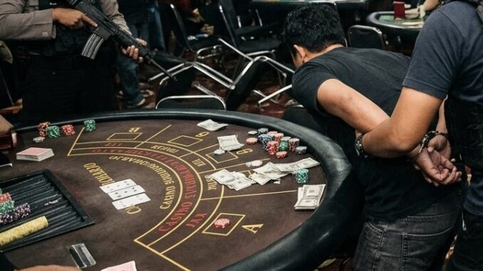 Ilustrasi, Bareskrim Polri membongkar praktik judi kasino di Gedung SB Sukoharjo. Sebanyak 71 orang ditangkap dan uang tunai Rp 1 miliar lebih disita.