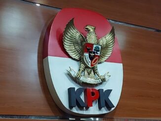 KPK resmi menahan Pejabat Bea Cukai Gatot Heroe terkait kasus suap importasi. Simak rincian perannya dan daftar tersangka lainnya di sini.
