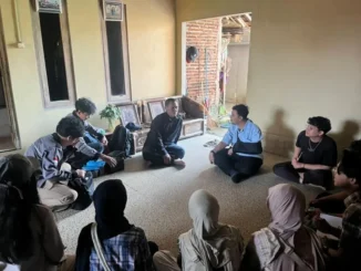 UNNES berkolaborasi dengan masyarakat dan PLN UIT JBT meresmikan Edumina di Kampung Minapolitan Siroto Semarang untuk mendukung budidaya perikanan berkelanjutan.