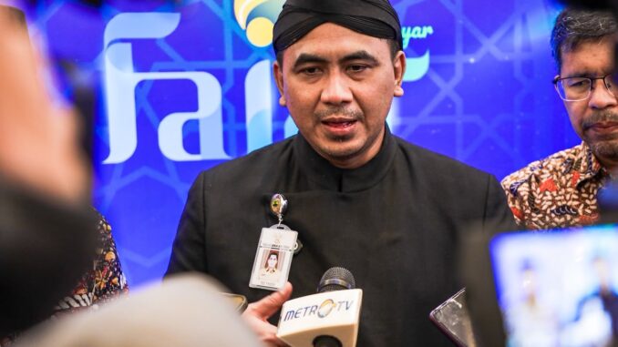 Fajar 2026 di Semarang memperkuat ekonomi halal Jateng, dorong UMKM naikkan omzet dan perluas pasar secara signifikan. Fajar 2026 di Semarang memperkuat ekonomi halal Jateng, dorong UMKM naikkan omzet dan perluas pasar secara signifikan.