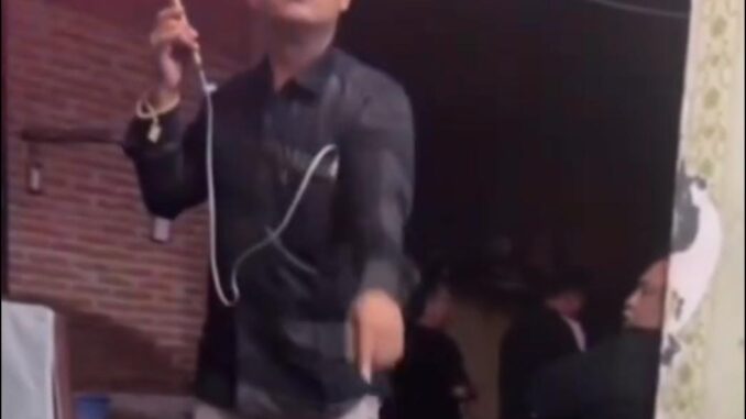 Agus Palon ditetapkan tersangka dugaan penghinaan suku Batak oleh Polres Blora, kasus bermula dari video viral di tempat karaoke.