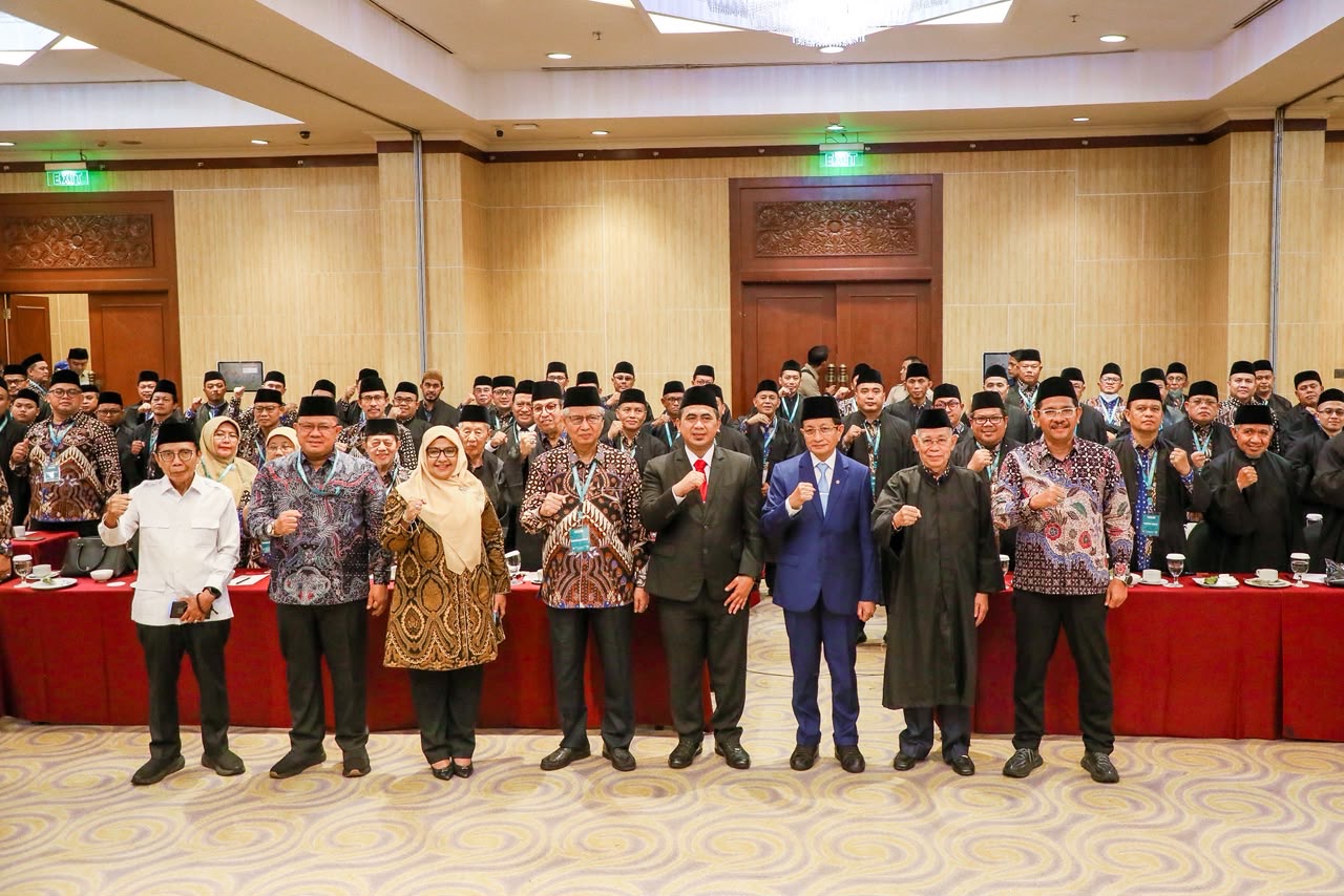 Menag Nasaruddin Umar mengukuhkan Dewan Hakim MTQ Nasional XXXI 2026 di Semarang dan mendorong standar penilaian Indonesia jadi rujukan internasional.