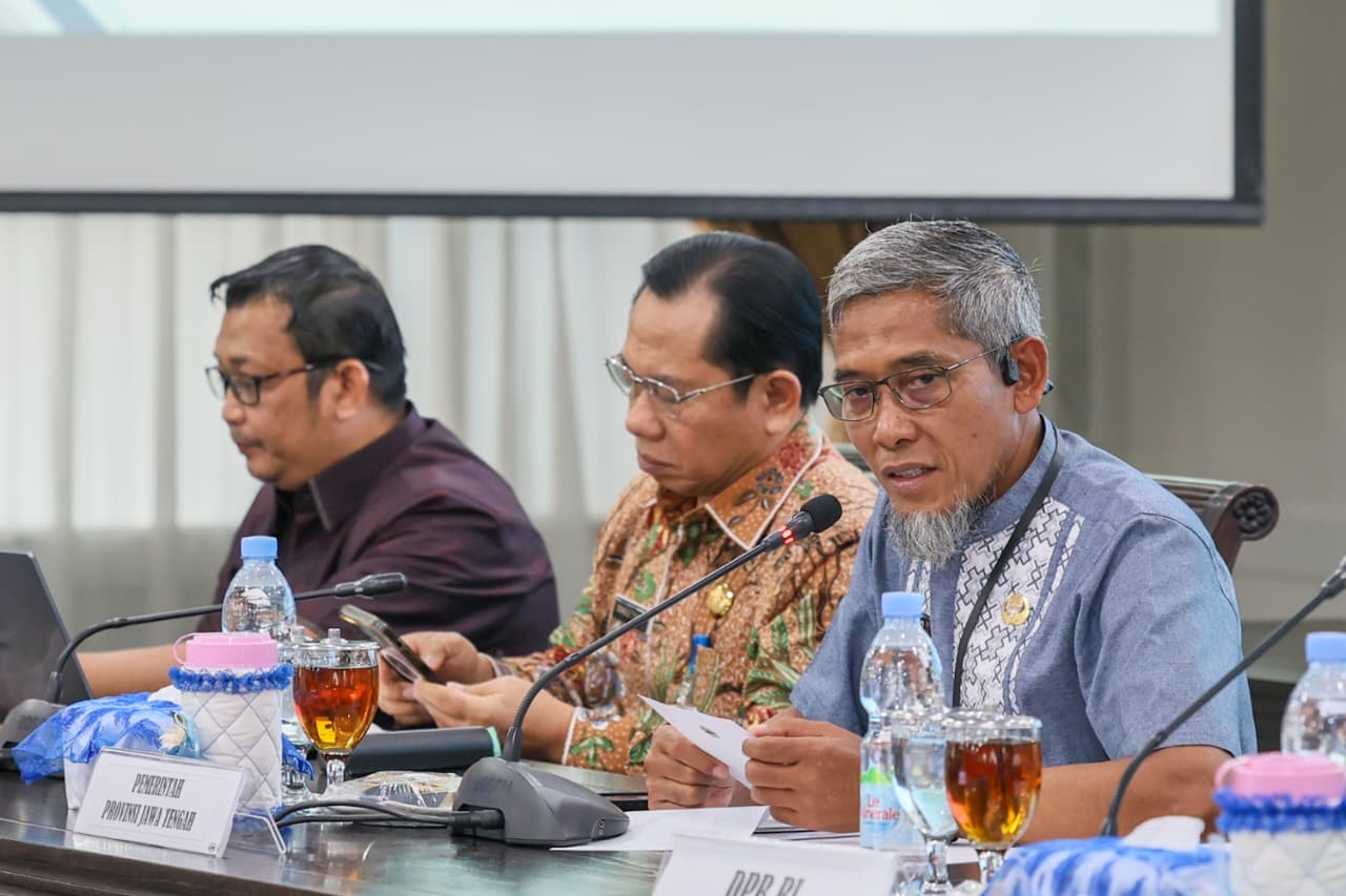 Sekda Jateng Sumarno mengusulkan penyusunan RUU Kabupaten/Kota memperhatikan karakteristik khas dan potensi tiap daerah demi regulasi yang optimal.