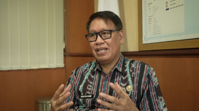 Pemprov Jateng menyiagakan 306 tenaga kesehatan, 5 rumah sakit rujukan, dan pengawasan makanan 24 jam untuk melayani peserta MTQ Nasional XXXI di Semarang. Pemprov Jateng menyiagakan 306 tenaga kesehatan, 5 rumah sakit rujukan, dan pengawasan makanan 24 jam untuk melayani peserta MTQ Nasional XXXI di Semarang.