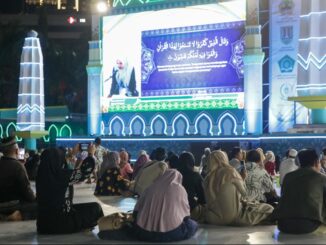 Masyarakat Jawa Tengah antusias menyaksikan perlombaan MTQ Nasional XXXI di Lapangan Simpang Lima Semarang.