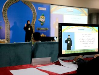 Momen hening penuh keharuan di MTQ Nasional XXXI. Simak perjuangan dan keceriaan peserta tuli saat melantunkan Al-Qur’an Isyarat di Semarang.