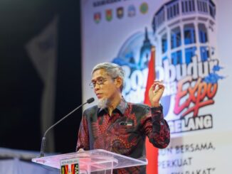 Gelaran Borobudur Indonesia Expo 2026 di Alun-Alun Kota Magelang resmi dibuka. Menampilkan 150 stan UMKM, event ini ditargetkan raup transaksi hingga Rp2 miliar.