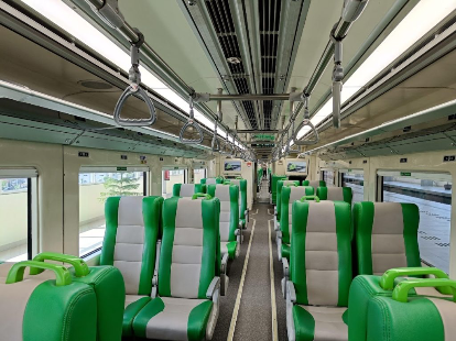 Cek jadwal Kereta Bandara YIA terbaru untuk layanan Reguler dan Xpress Rute Tugu Jogja–YIA PP. Bebas macet, tepat waktu, dan praktis! Cek jadwal Kereta Bandara YIA terbaru untuk layanan Reguler dan Xpress Rute Tugu Jogja–YIA PP. Bebas macet, tepat waktu, dan praktis!