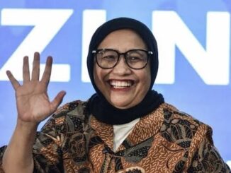 Ketua GSN Nanik S Deyang menyerahkan 260 unit becak listrik bantuan Presiden Prabowo Subianto di Kabupaten Bandung
